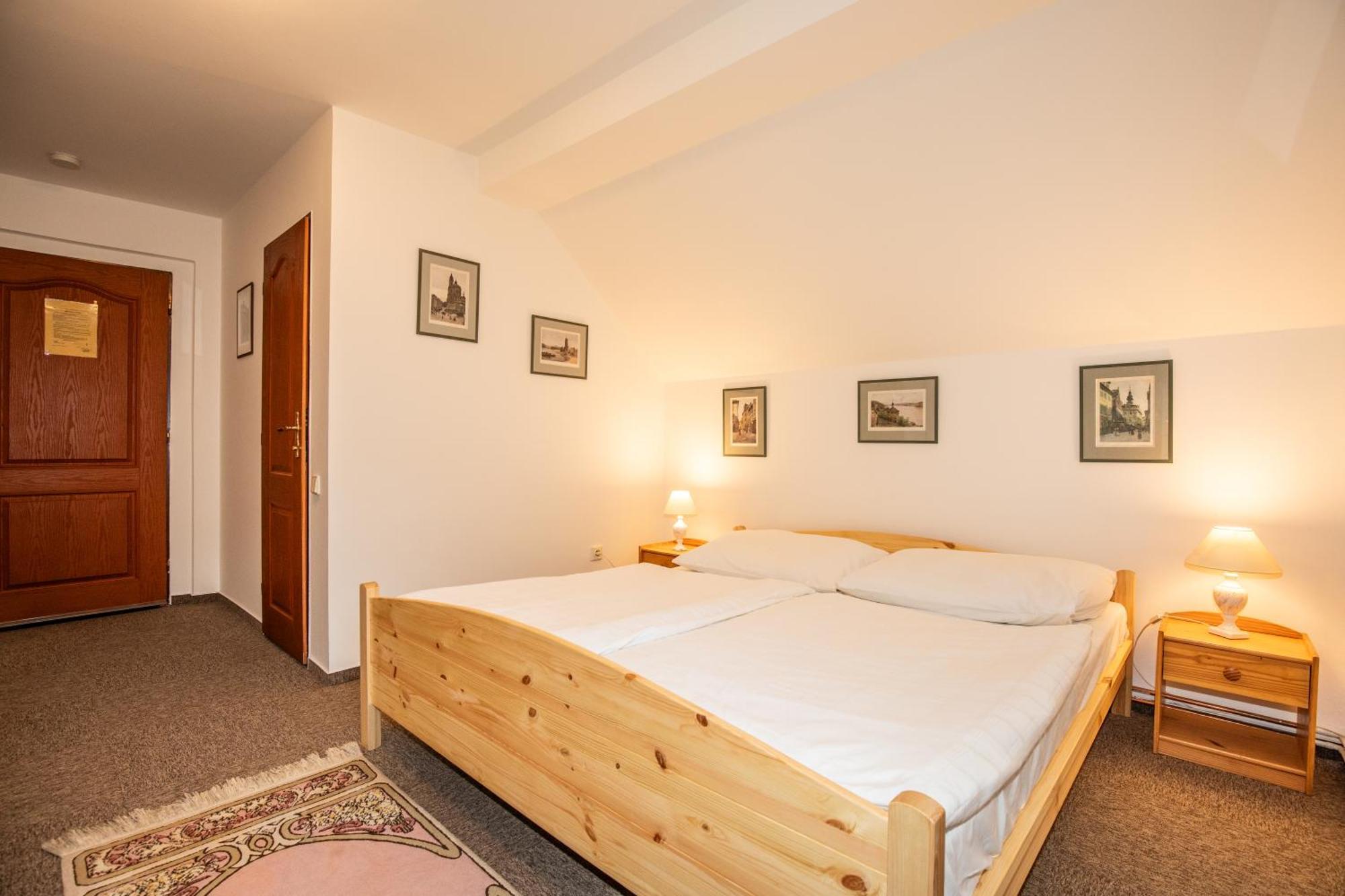 Resort U Jelena Křivoklát Værelse billede