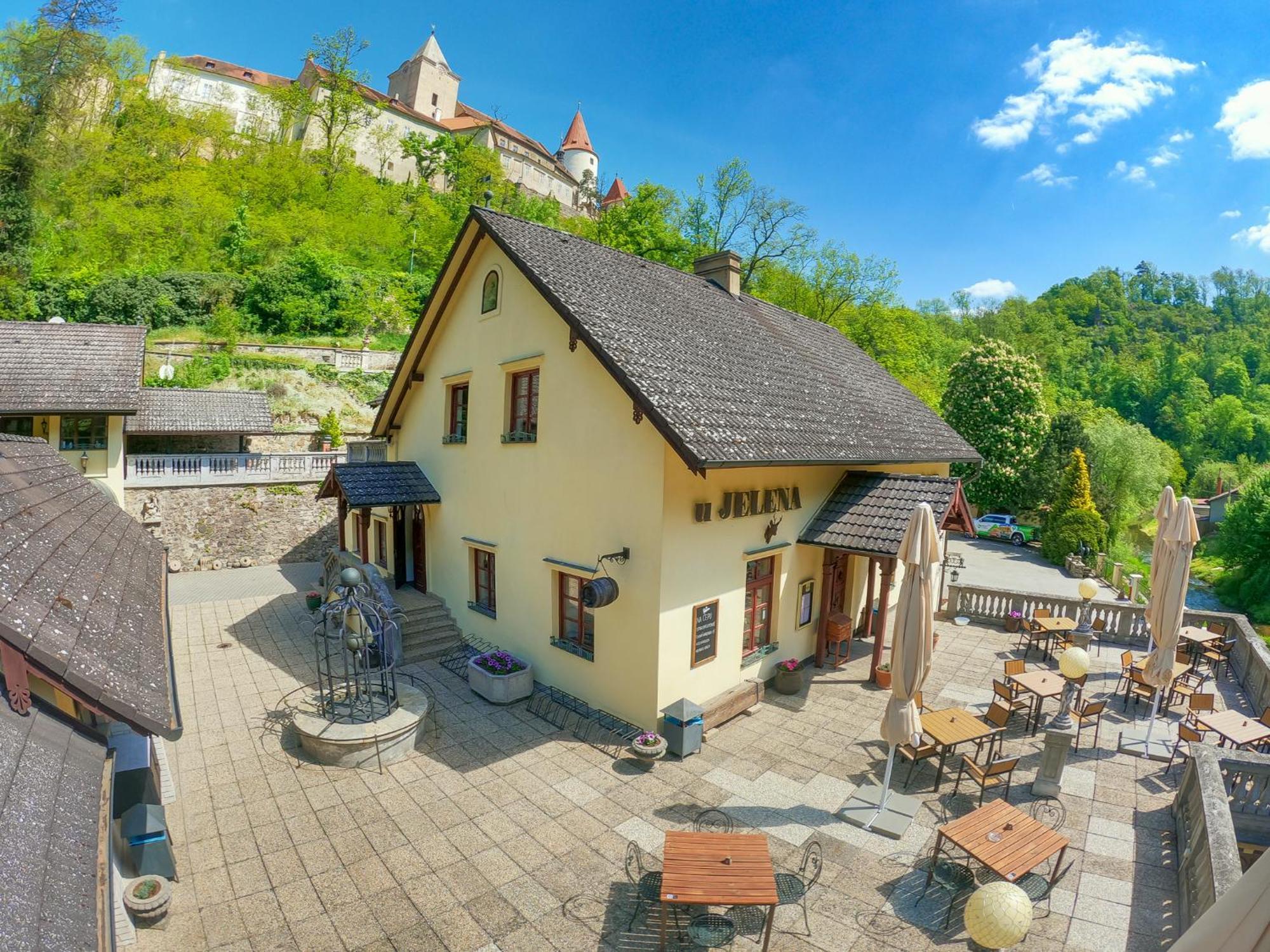 Resort U Jelena Křivoklát Eksteriør billede