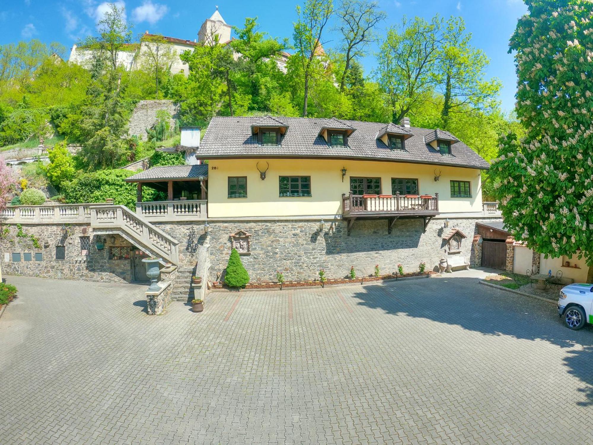 Resort U Jelena Křivoklát Eksteriør billede